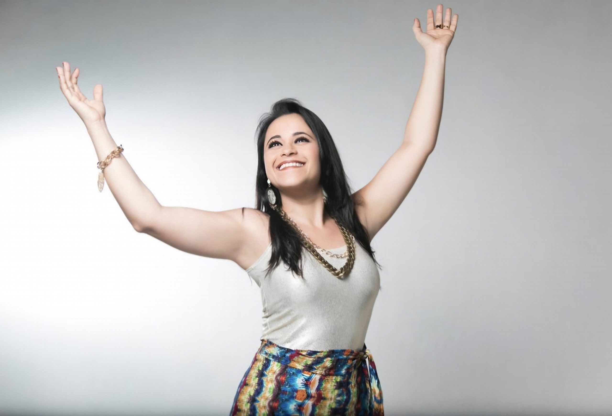 Nara Costa é atração da semifinal do Festival do Industriário em Caicó; ingressos já disponíveis
