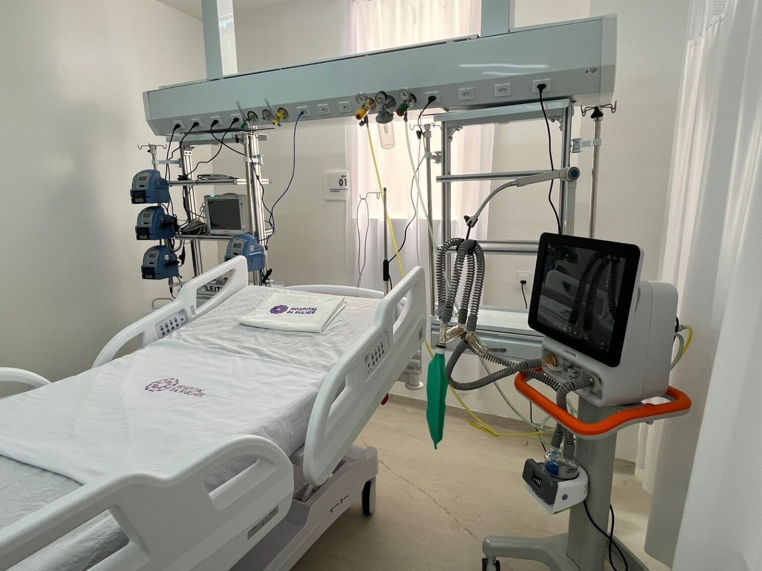 Governadora Fátima Bezerra inaugura novos leitos de UTI no Hospital da Mulher