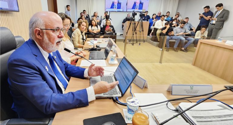 Fila, falta de insumos e alta mortalidade infantil: Sesap admite problemas na saúde do RN durante prestação de contas