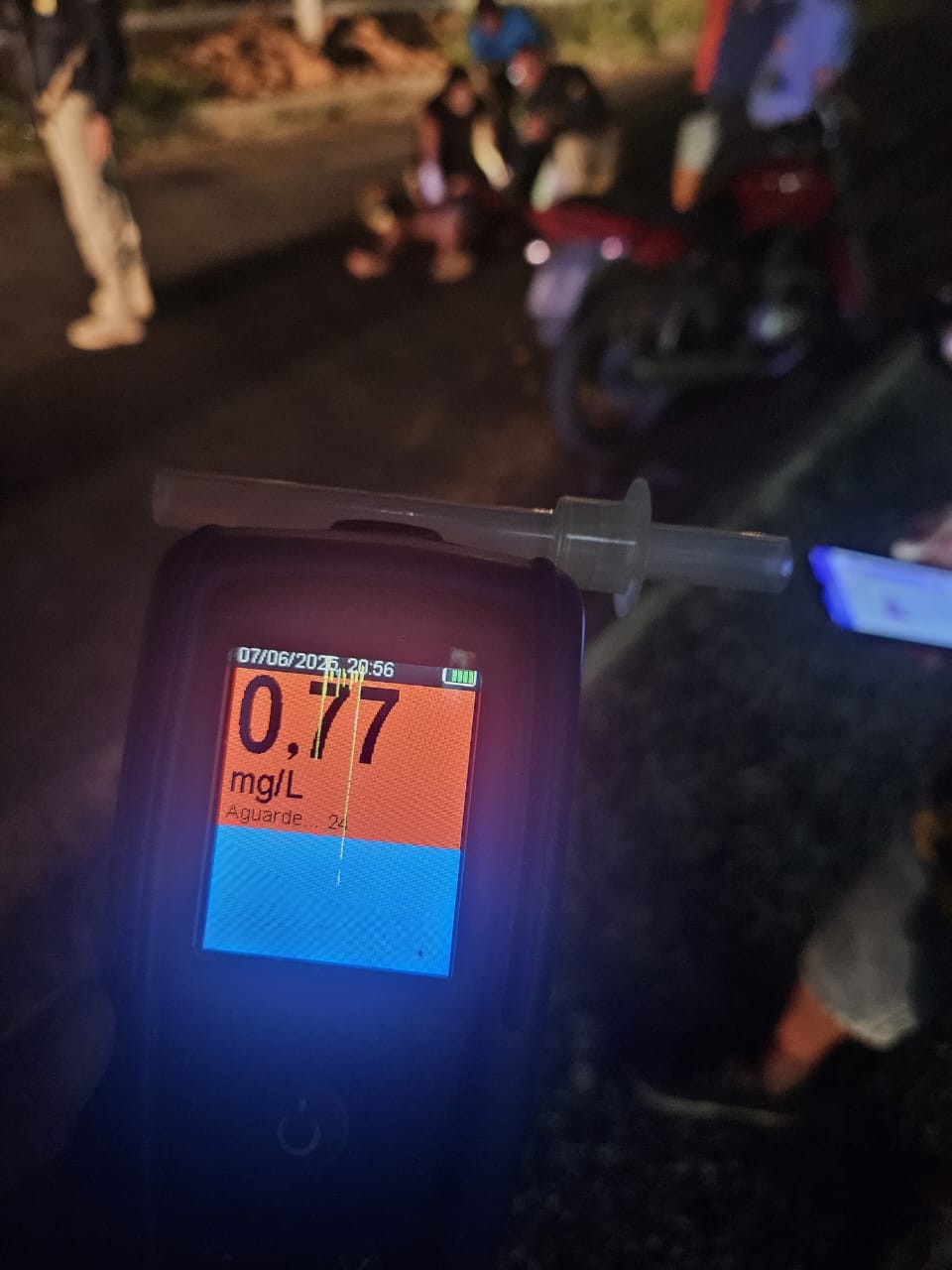 PRF prende homem por embriaguez após acidente na BR-304 em Mossoró-RN