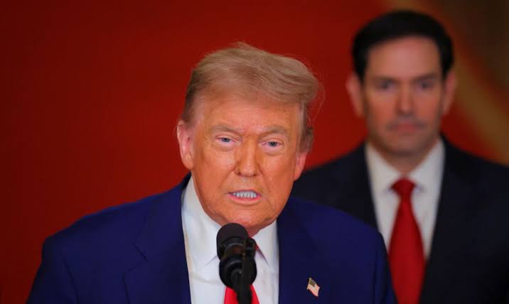 Trump anuncia cessar-fogo “completo e total” entre Israel e Irã