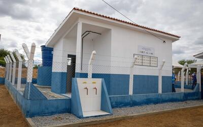 Programa Água Doce entrega 110 novos sistemas de dessalinização no semiárido em 2025