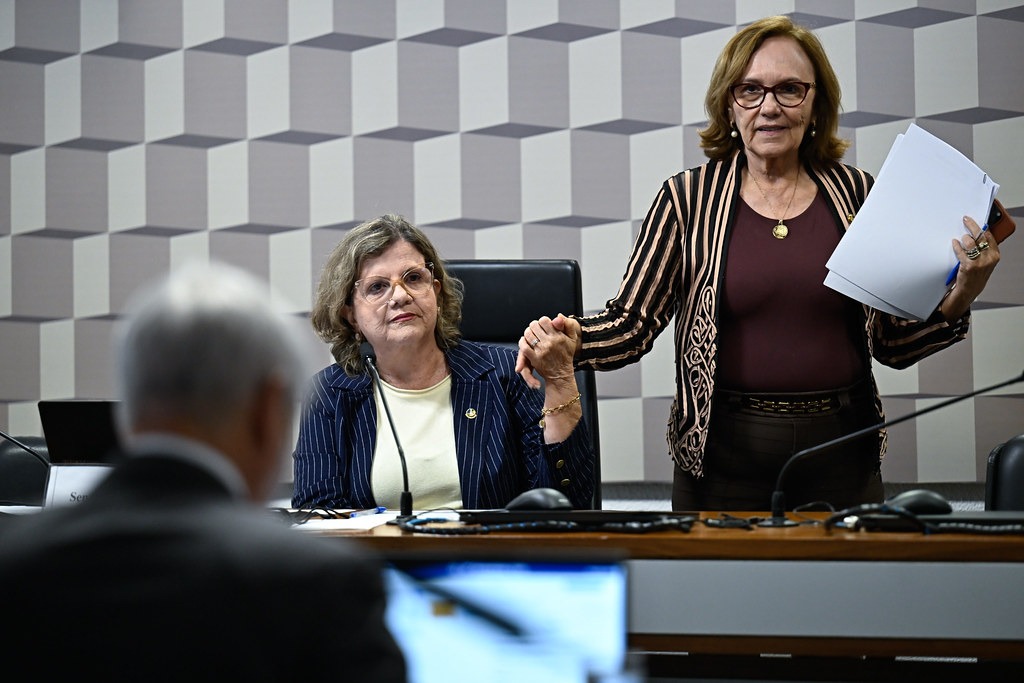 Zenaide aprova criação do Dia Nacional do Cidadão Solidário para estimular doações assistenciais no imposto de renda