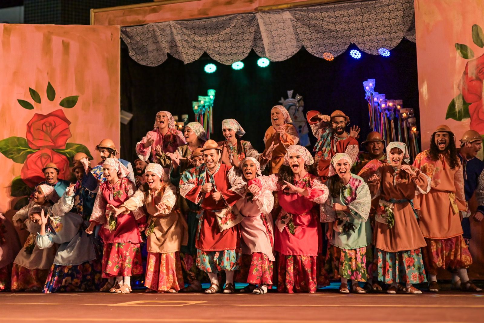 Primeira noite do “Auto de Sant’Ana” emociona público com belíssimo espetáculo