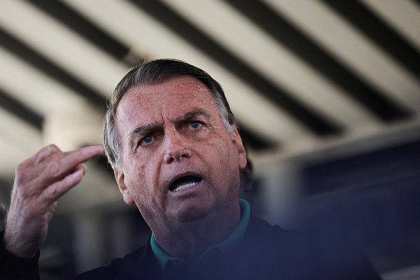 URGENTE: Jair Bolsonaro é alvo de operação da Polícia Federal