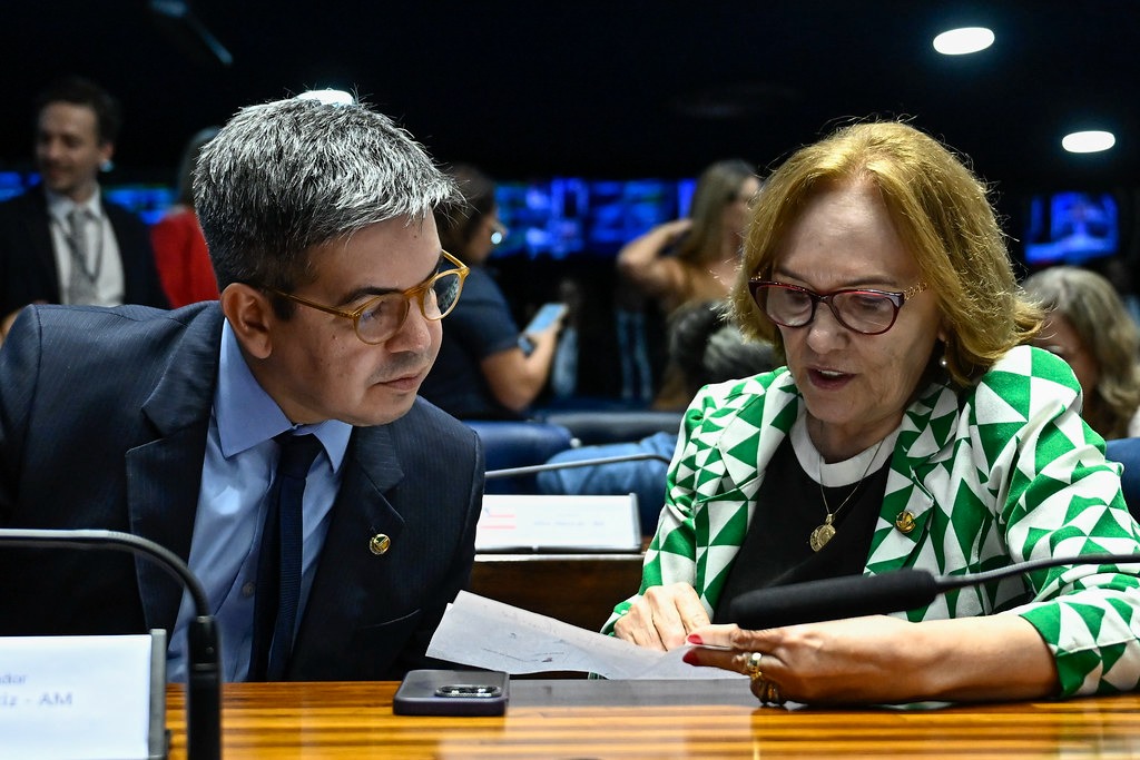 Zenaide vota para turbinar exportações de micro e pequenas empresas do Rio Grande do Norte