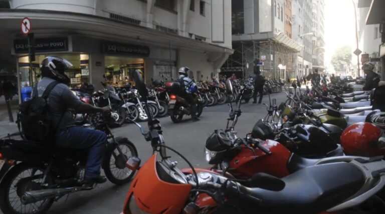 Frota de motos no Brasil cresce 42% em 10 anos e atinge 35 milhões