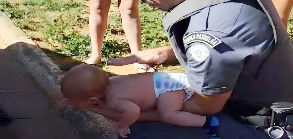 POLICIAL SALVA BEBÊ DE 25 DIAS ENGASGADO COM LEITE MATERNO EM CURRAIS NOVOS