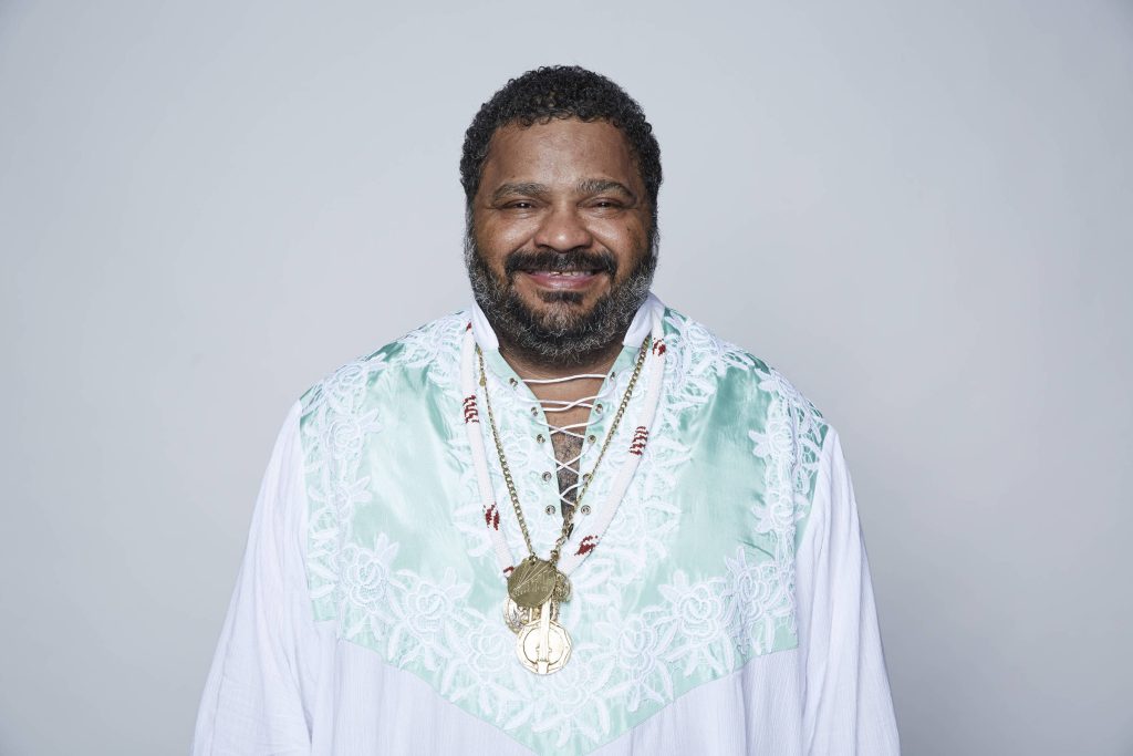 Morre Arlindo Cruz, um dos maiores sambistas brasileiros, aos 66 anos