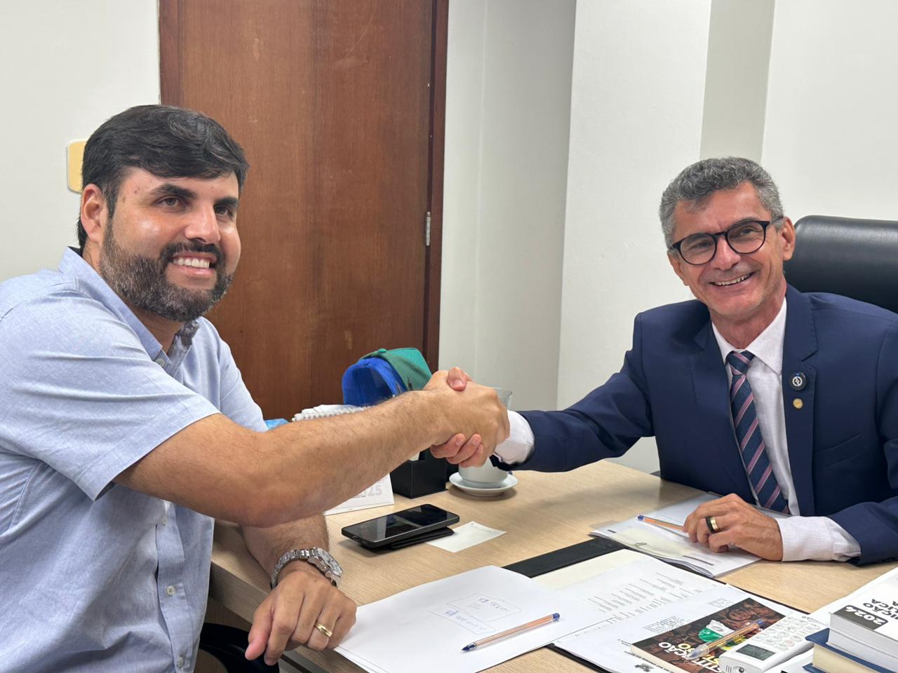 Prefeito Lucas e Deputado Francisco firmam parceria em prol do povo de Currais Novos