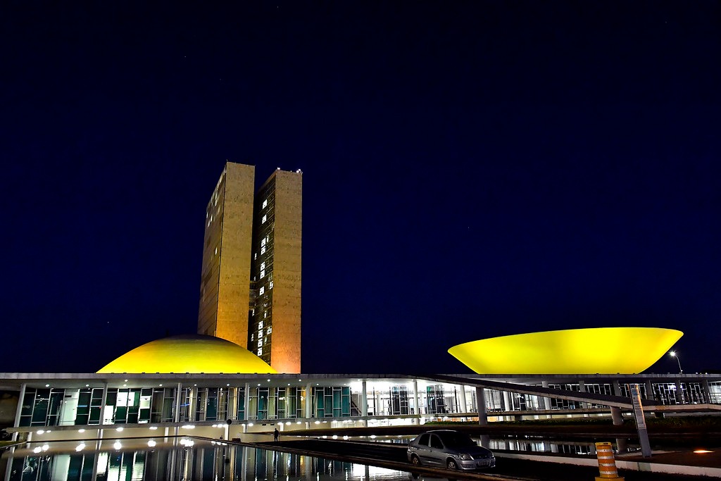 Agosto Dourado: Zenaide faz campanha no Senado dando visibilidade à importância da amamentação