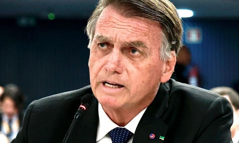 Moraes autoriza Bolsonaro a deixar prisão domiciliar para fazer exames