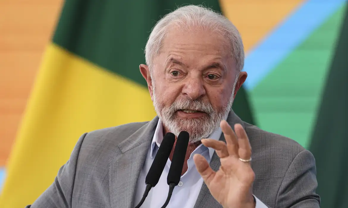 Lula reafirma disposição de diálogo após fala de Trump