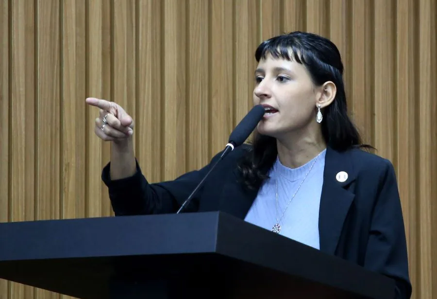 Câmara de Natal aprova abertura de processo de cassação contra Brisa Bracchi