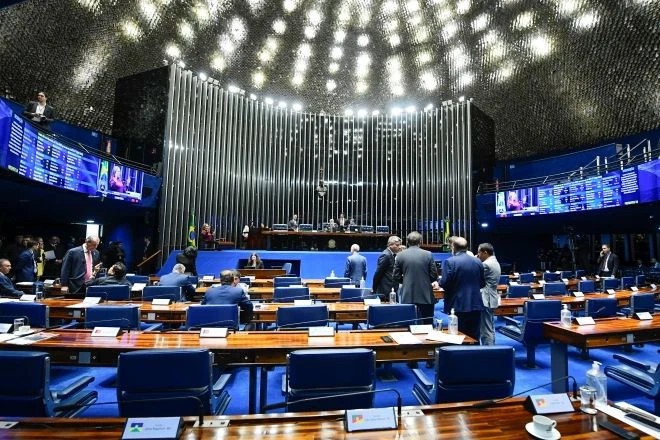 Senado vota PL da Adultização e proposta que altera a Lei da Ficha Limpa nesta quarta-feira
