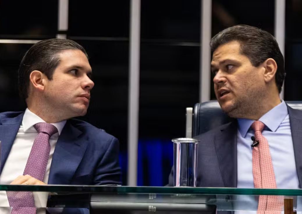 Após divergência sobre PEC da Blindagem, distanciamento entre Motta e Alcolumbre ameaça travar pauta do Congresso