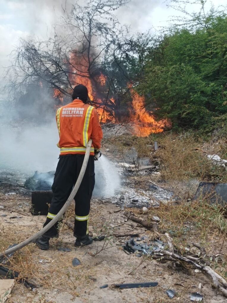 Bombeiros atendem nove ocorrências de incêndio em vegetação em apenas três dias no interior do RN