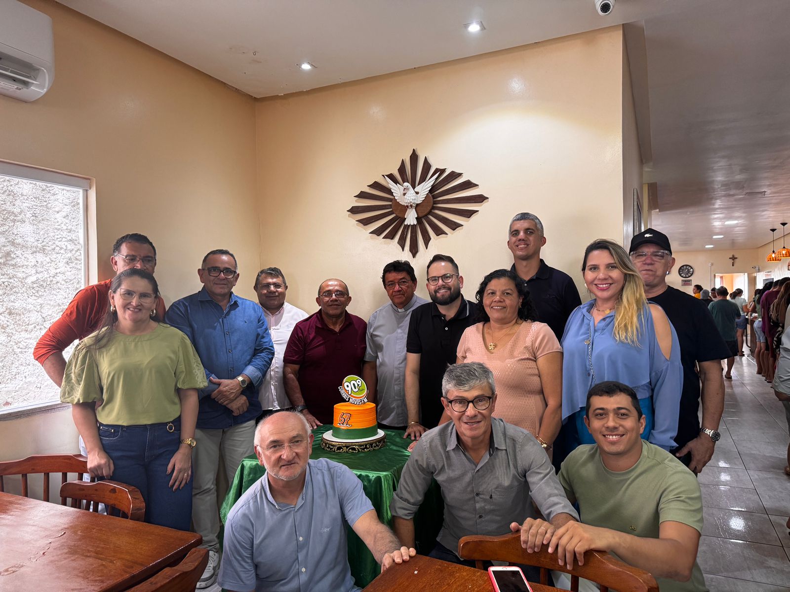 Rádio Currais Novos FM celebra 67 anos com missa e confraternização