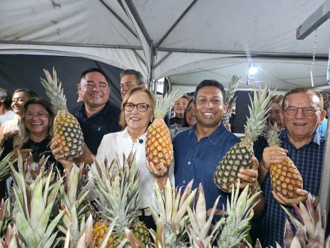 Senadora Zenaide Maia prestigia 1ª Feira do Abacaxi e Agronegócio em Ielmo Marinho