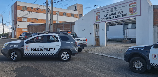 Mulher é presa em flagrante após arrombar loja de celulares em Currais Novos