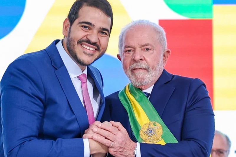 Proximidade com Lula coloca Jorge Messias à frente na disputa por vaga no STF