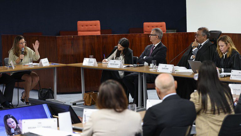 AGU apresenta contribuições para rastreabilidade e análise de ‘emendas Pix’