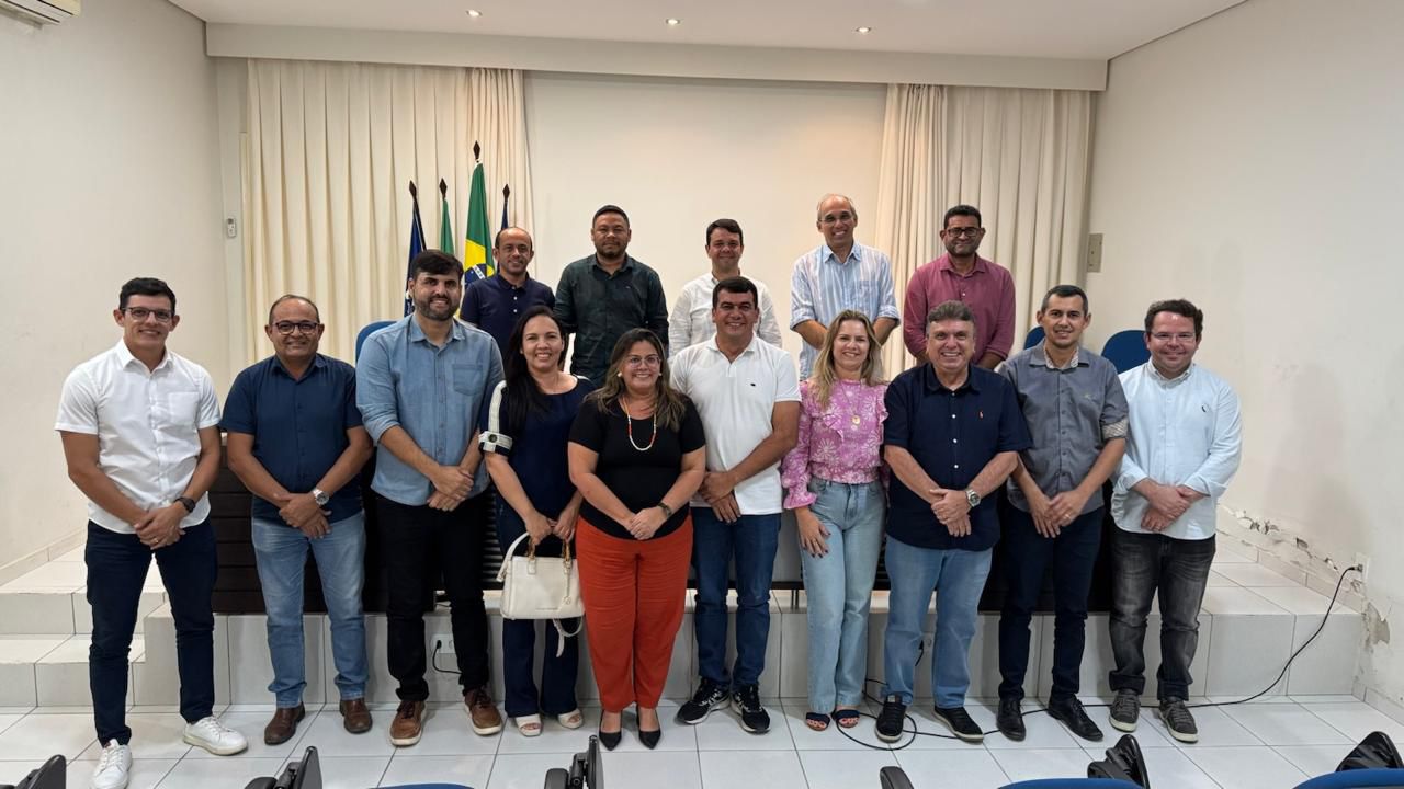 Comitiva da AMSO-TR participa do Smart Cities Park 2025 em busca de soluções digitais para os municípios do Seridó e Trairi