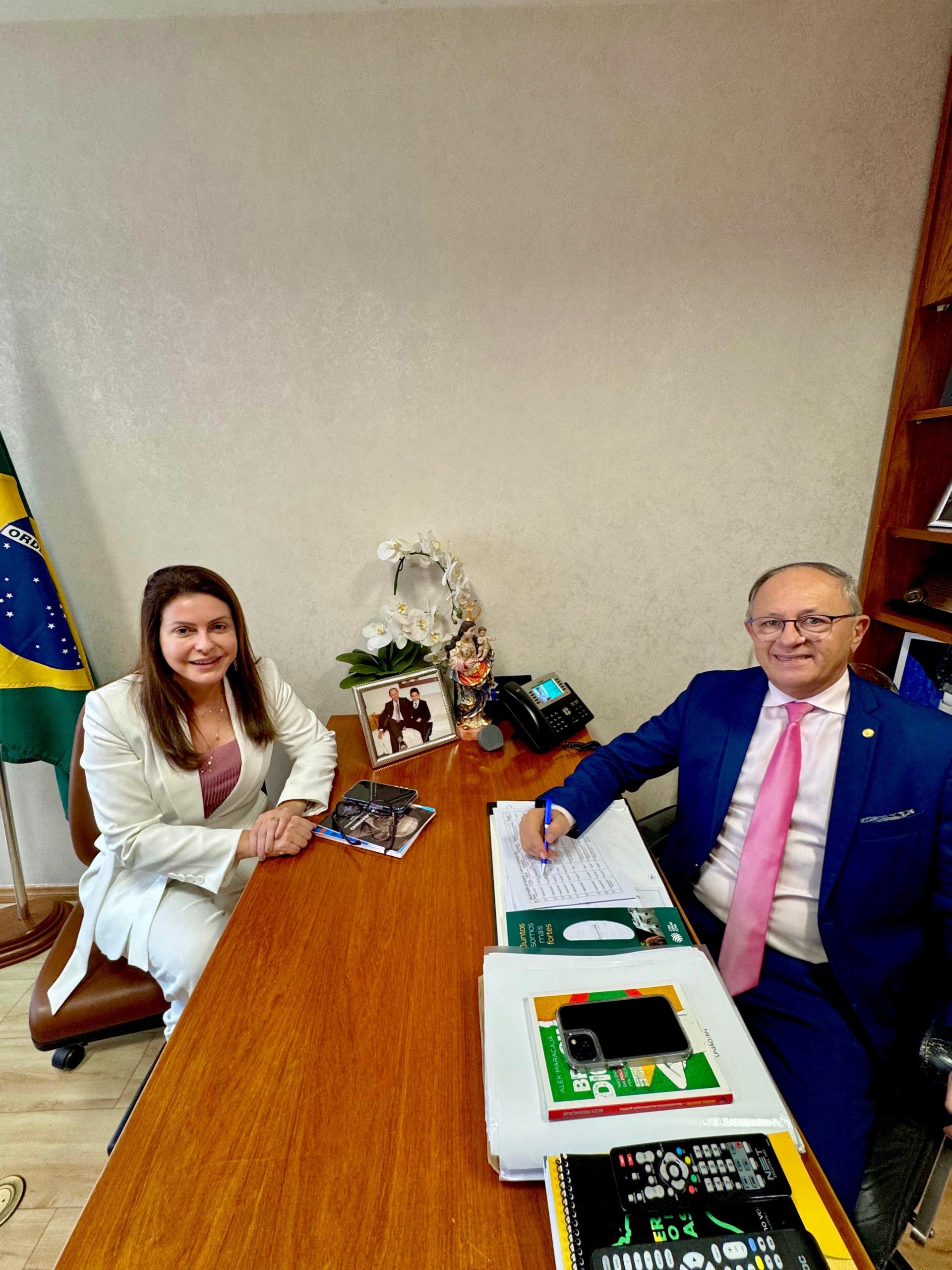 Milena Galvão garante van adaptada para o Centrinho de Reabilitação em Currais Novos