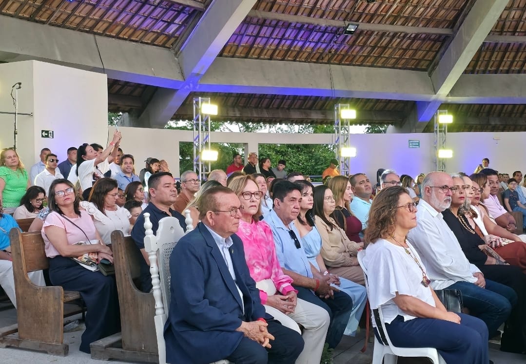 Senadora Zenaide prestigia missa em comemoração ao Dia dos Mártires de Cunhaú e Uruaçu, padroeiros do RN