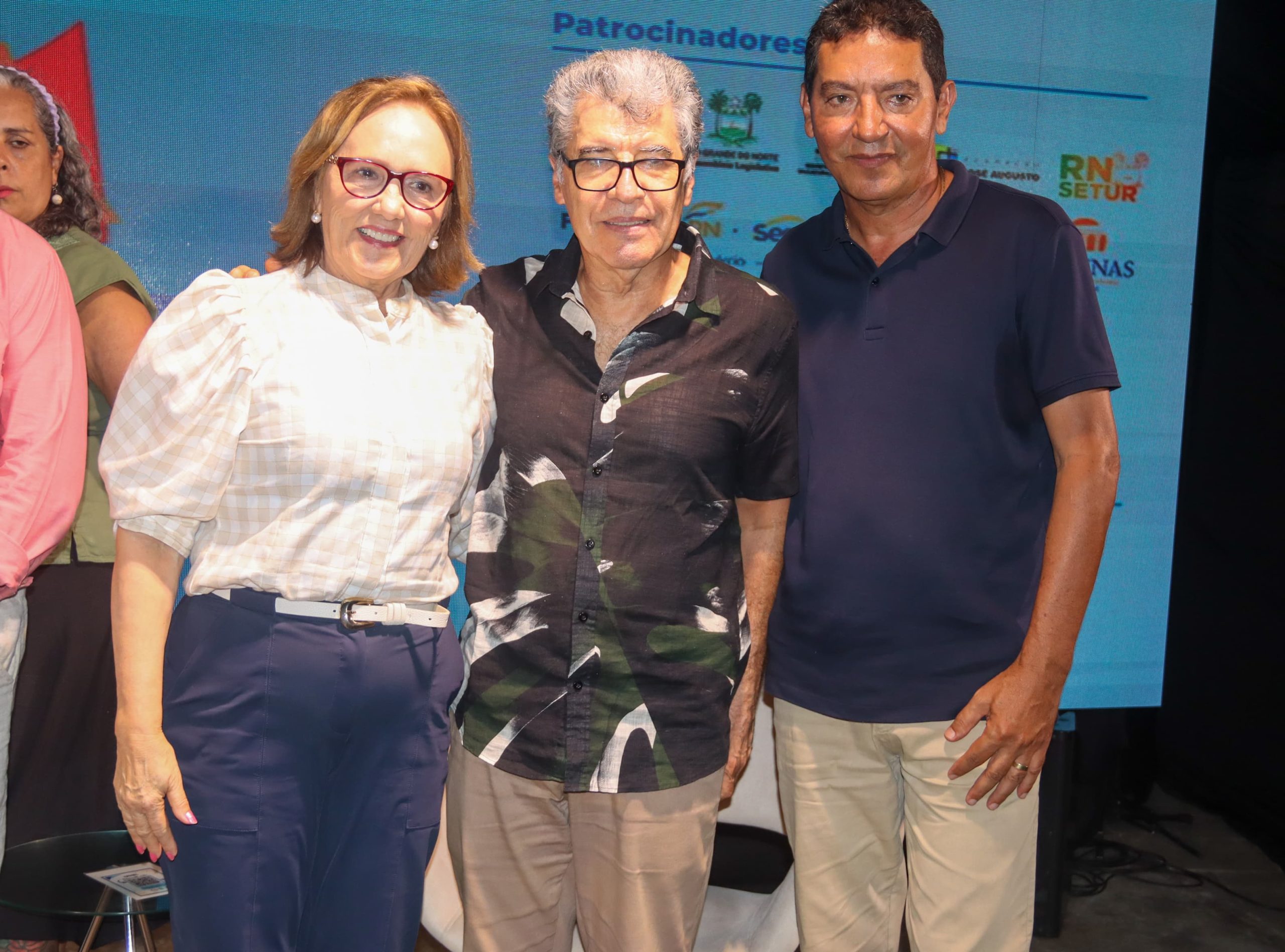 Senadora Zenaide Maia prestigia abertura da 9ª edição do Festival Literário da Pipa (Flipipa)