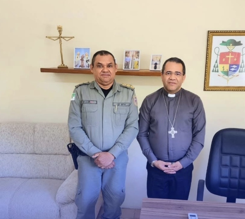 Comando do CPR-II realiza visita ao Bispo Dom Antônio Ranis em Caicó