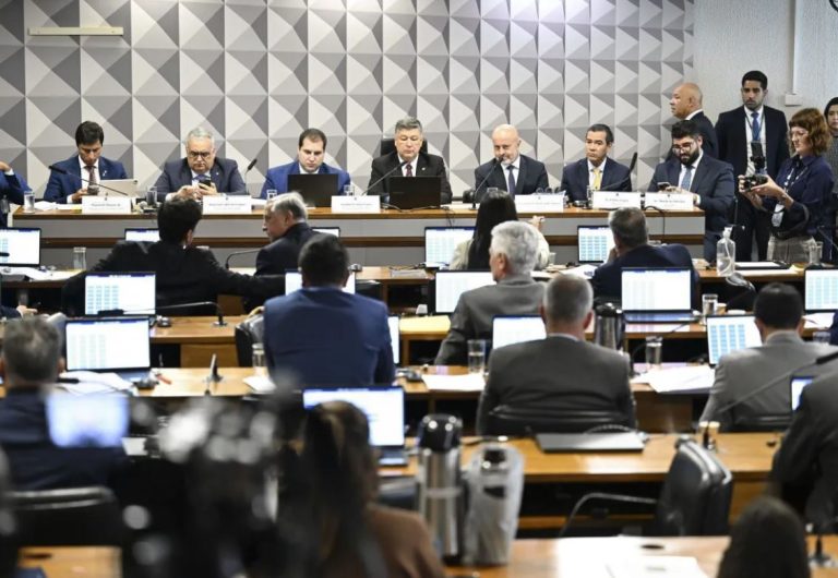 Planalto teme maior impacto político da CPI do Crime Organizado que da investigação sobre INSS