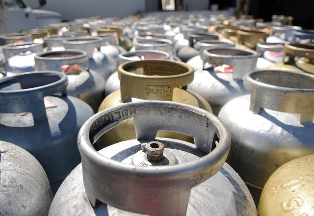 Programa “Gás do Povo” deve começar ainda em novembro, diz governo