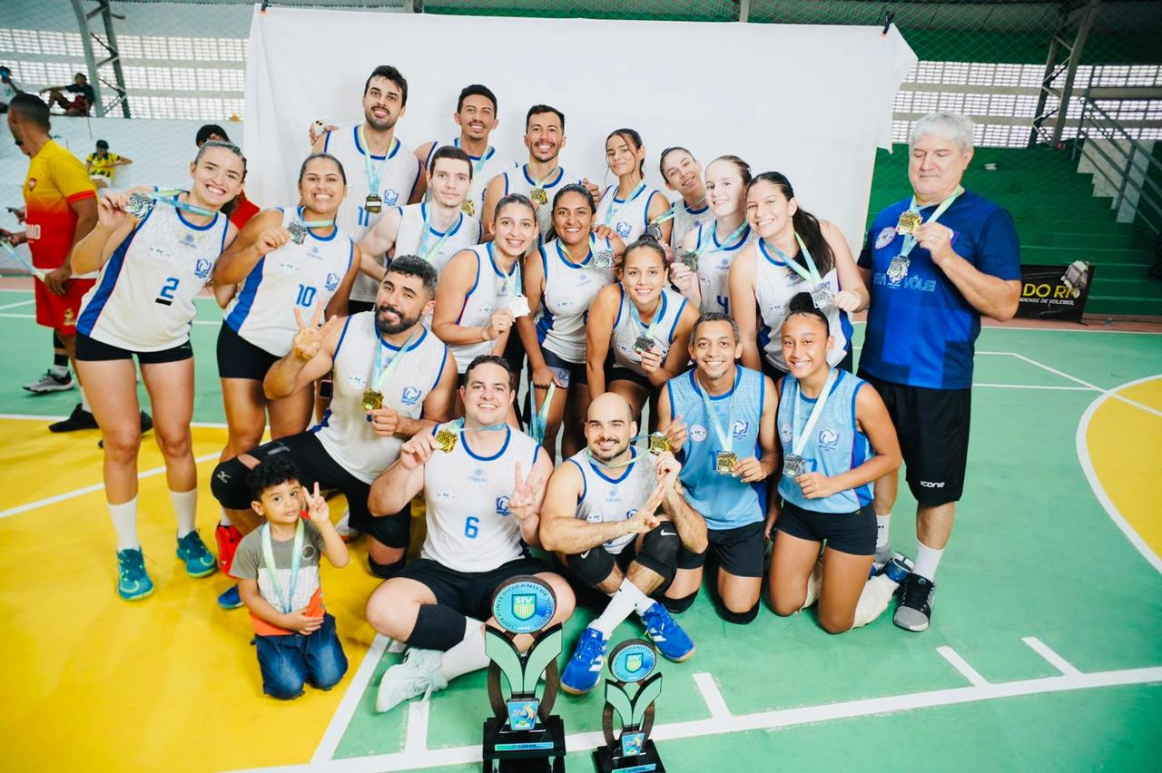 Afra Voleibol de Currais Novos brilha no Super Interiorano 2025 com título no masculino e vice no feminino