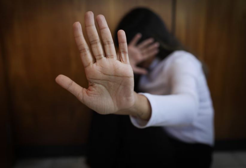 POLÍCIA MILITAR AGE RÁPIDO E CONTÉM SITUAÇÃO DE VIOLÊNCIA DOMÉSTICA