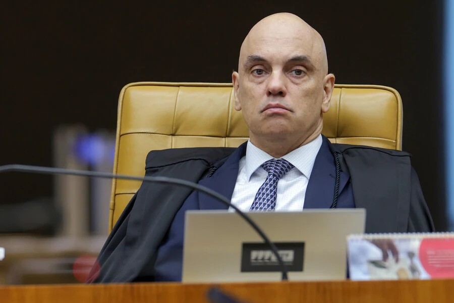 Oposição antecipa embate político e pressiona por impeachment de Alexandre de Moraes