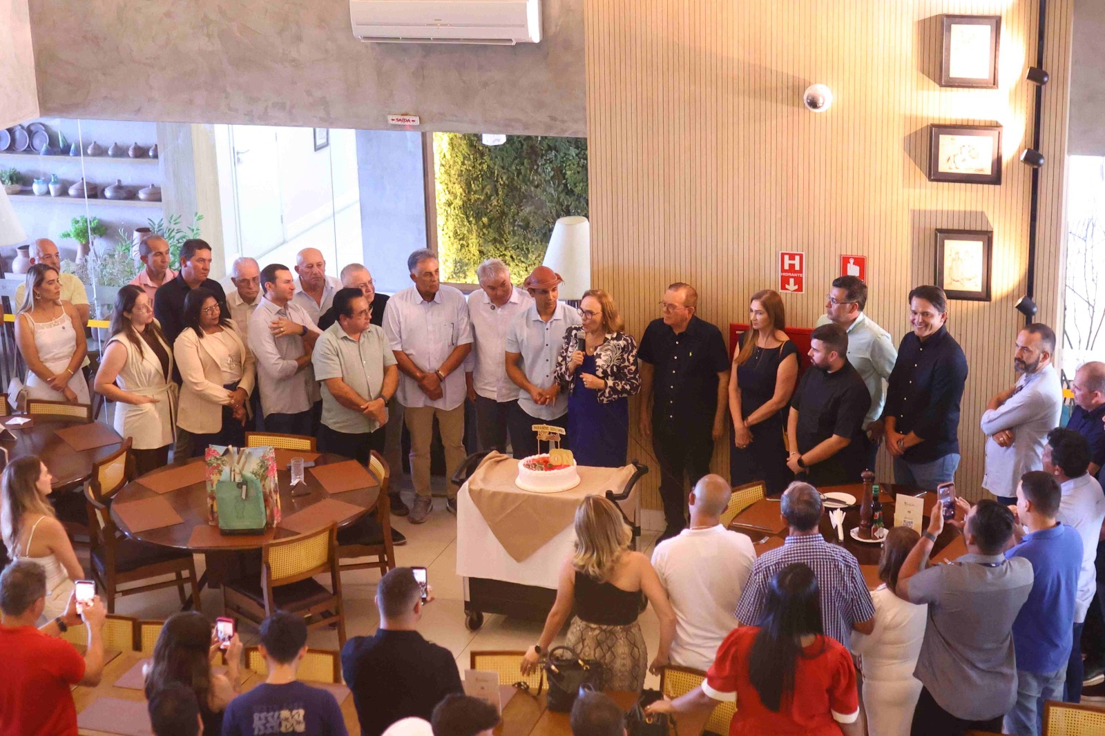 Senadora Zenaide celebra aniversário com mais de 70 prefeitos, deputados e lideranças de todo o RN
