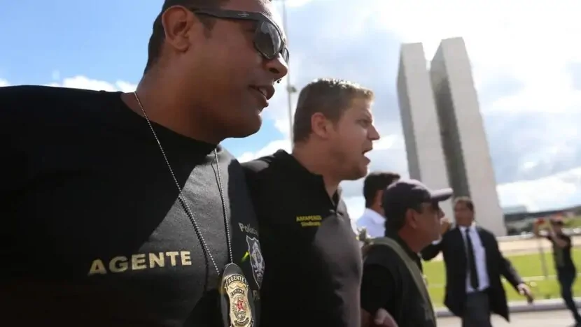 Um em cada dez agentes penitenciários apresenta diagnóstico de depressão, aponta estudo