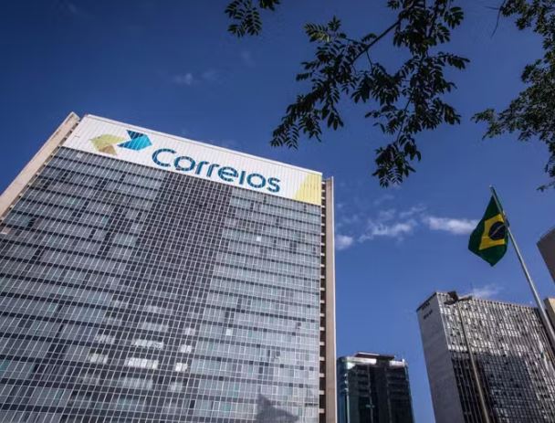 Direção dos Correios espera aporte do Tesouro de R$ 5 bilhões a R$ 6 bilhões em 10 dias e prevê demissão de 15 mil funcionários