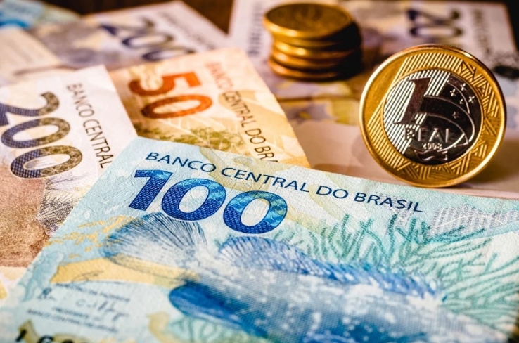 Congresso aprova LDO com superávit de R$ 34 bilhões, mas salário mínimo de R$ 1.627