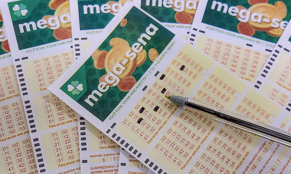 Mega-Sena acumula mais uma vez e prêmio principal vai a R$ 102 milhões