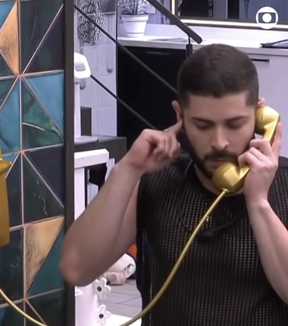 Marcelinho atende Big Fone, indica Aline ao paredão e garante primeira imunidade do BBB 26