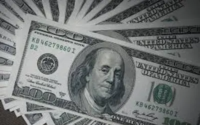 DÓLAR: moeda cai com diminuição do receio sobre Venezuela e valorização de metais