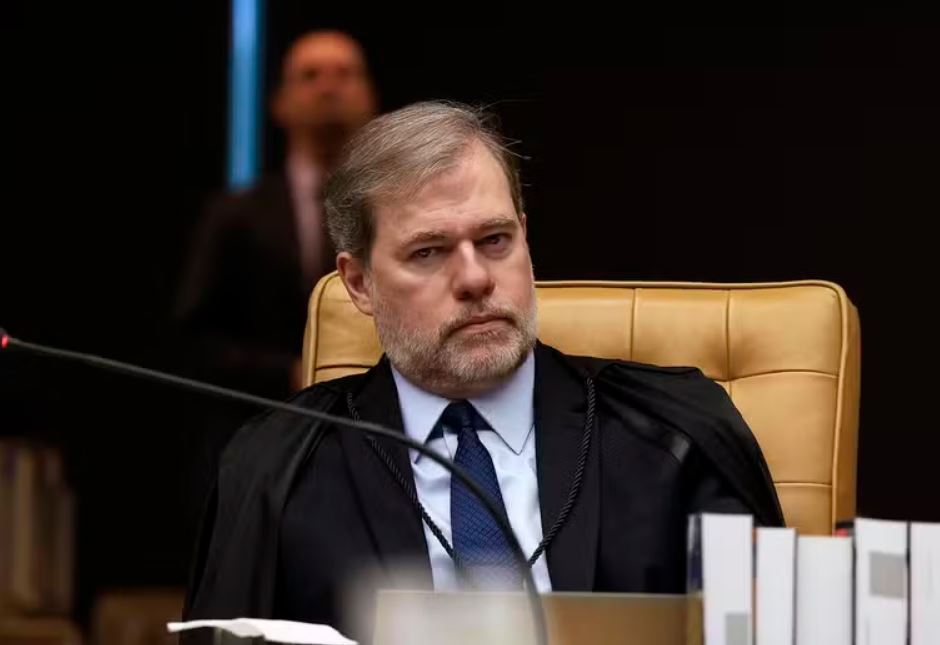Crise do Banco Master amplia desgaste de Toffoli e leva STF a discutir blindagem institucional