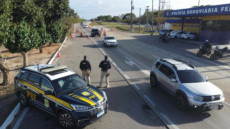 PRF divulga balanço da Operação Carnaval com redução de mortes nas rodovias federais do RN