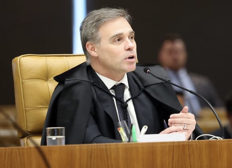 Decisão de Mendonça restringe acesso da PF e tira Lula do eixo de influência no inquérito do Banco Master