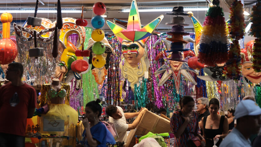 Pix falso e maquininhas adulteradas estão entre os principais golpes no Carnaval; saiba como se proteger