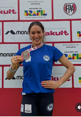 Regiclécia Silva fica a centímetros do índice para Mundial Indoor da Polônia