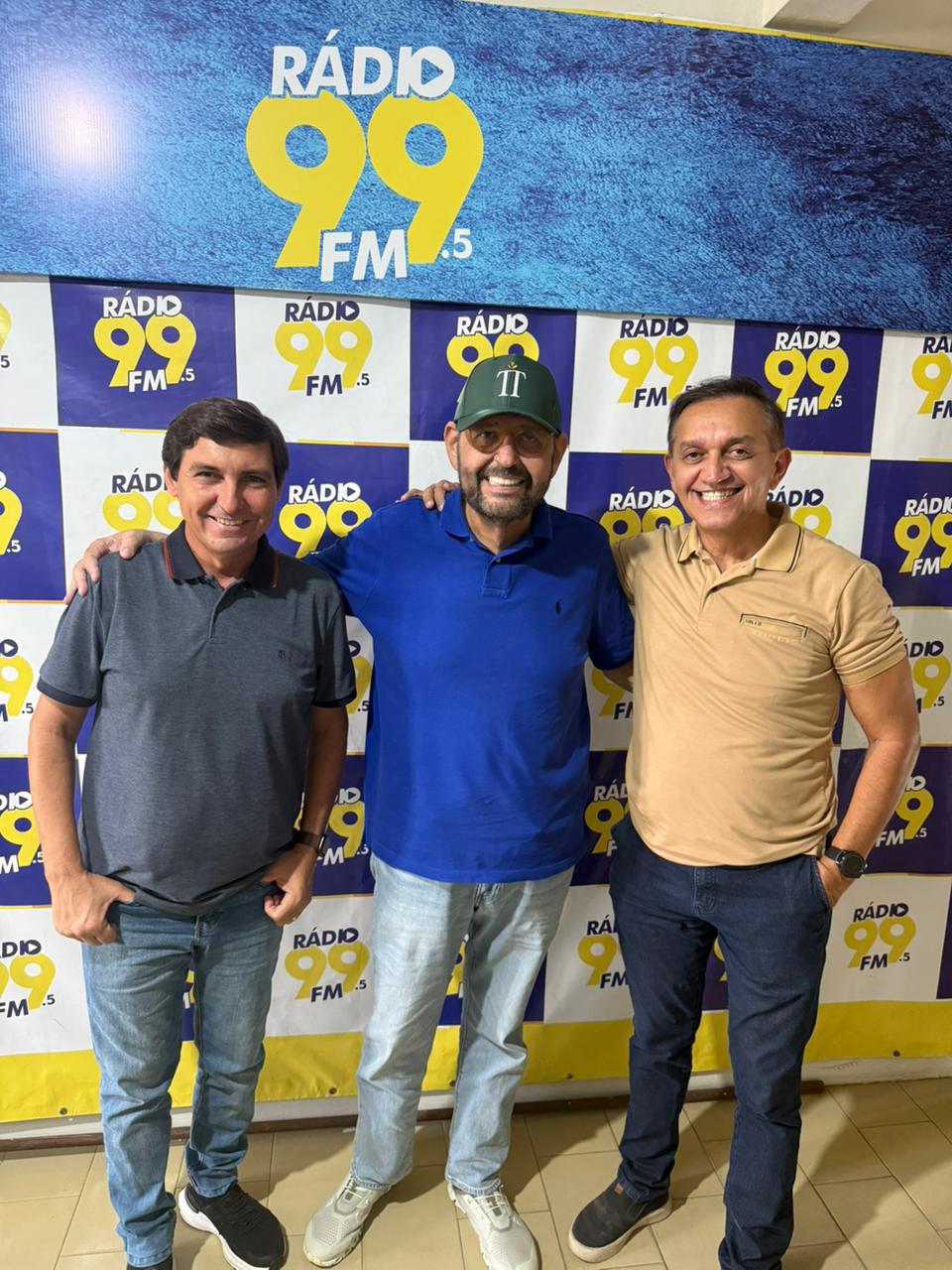 Vereador G Charles e Pastor João Batista recebem deputado Gustavo Carvalho em Currais Novos