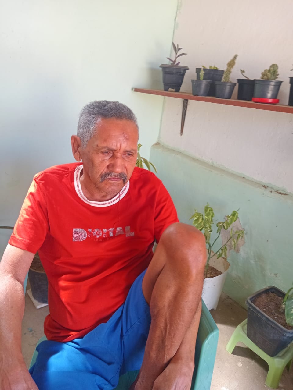 Idoso com Alzheimer sai de casa com destino ignorado em Currais Novos